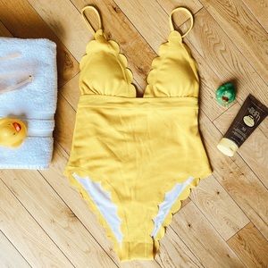 *NWT* Yellow Scallop One-Piece Swimsuit